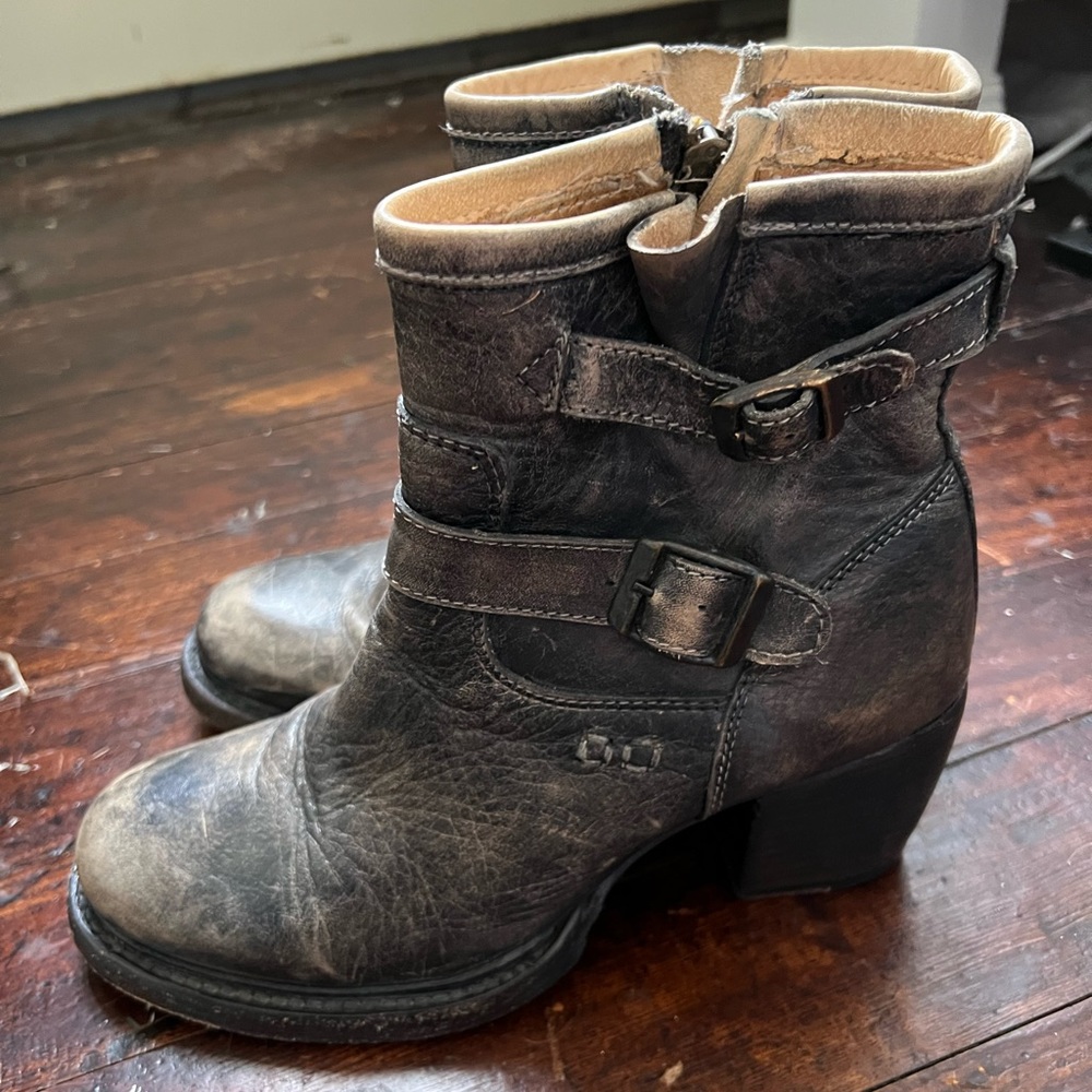 Bed Stu leather ankle boots